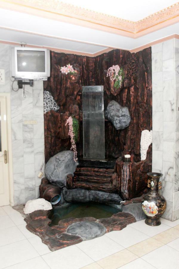 Hotel Wiwi Perkasa 2 Indramayu Exterior foto
