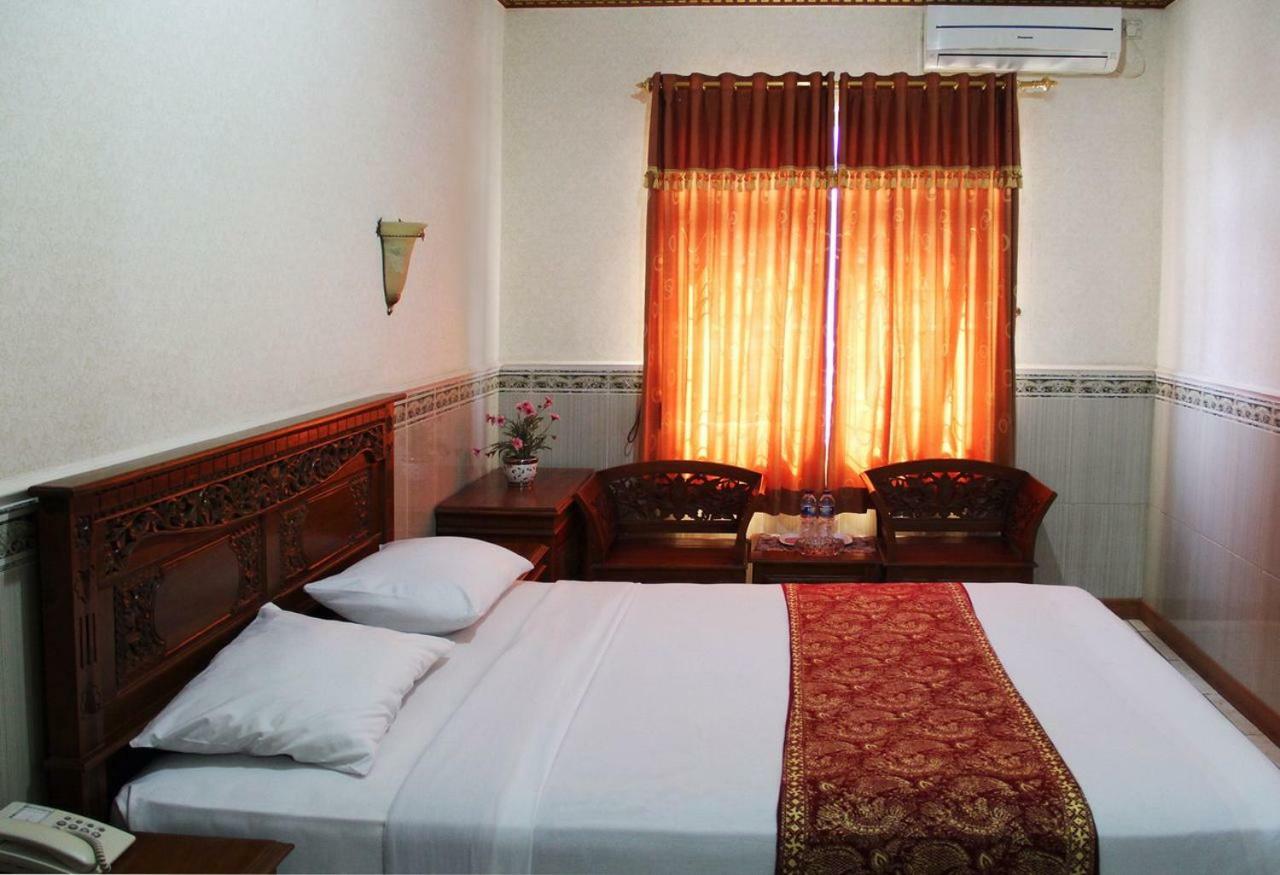 Hotel Wiwi Perkasa 2 Indramayu Exterior foto